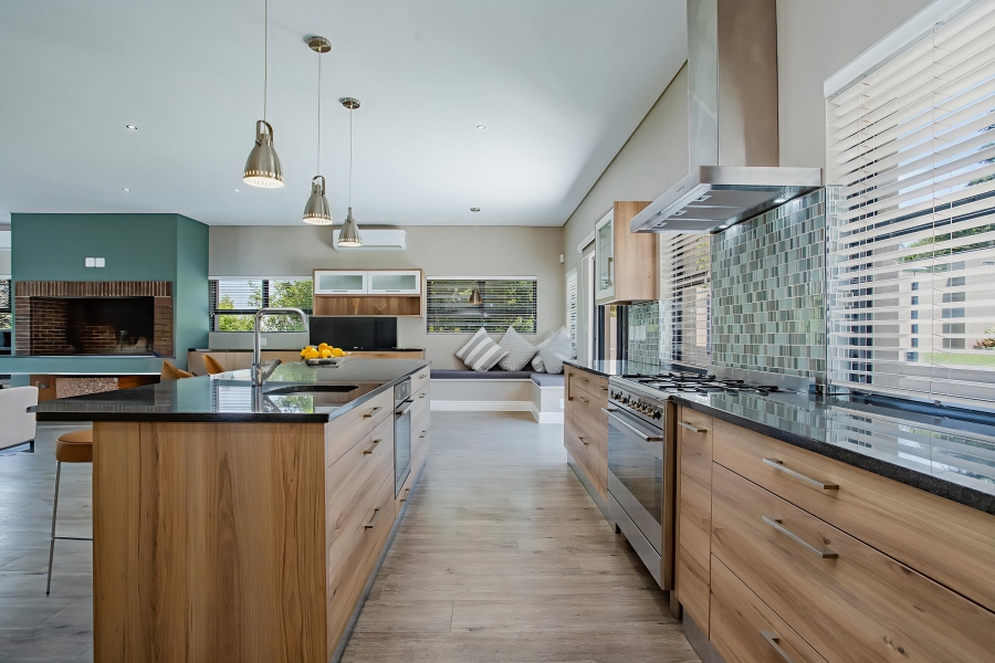 4 Bedroom Property for Sale in Courtrai Western Cape